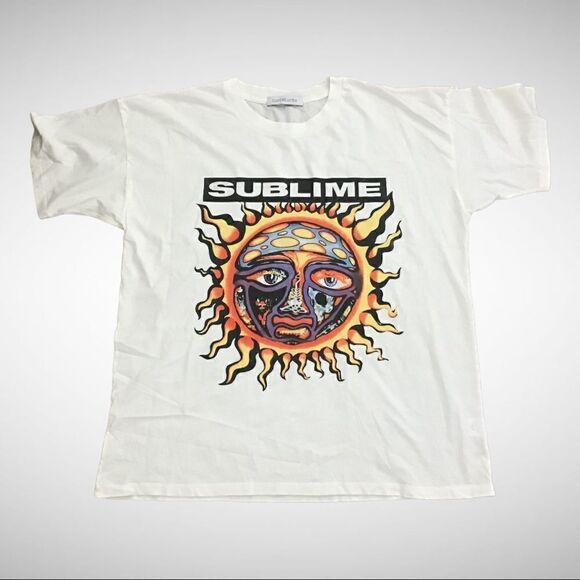 Daydreamer Sublime 40 Oz To Freedom Crewneck Graphic Tee in Vintage White - Picture 4 of 8